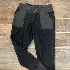 Gray and Black Wild Fable Joggers - L